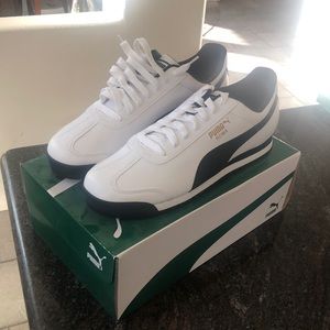 Puma Sneakers size 13 (Brand New)